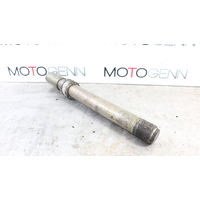 Triumph Sprint 955 i 1999 front wheel axle shaft with spacer