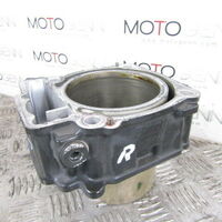 Buell 1125 CR 09 Engine motor rear barrel cylinder jug in good condition