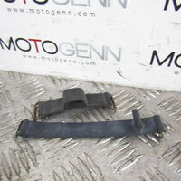 Yamaha FZS 1000 01 Fazer OEM 2 rubber band strap